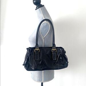 VTG Y2K Classic Black Leather Shoulder Bag Classic Retro Timeless Minimal Chic